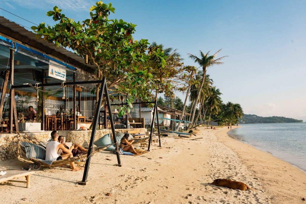 The Shell Lounge beach 8